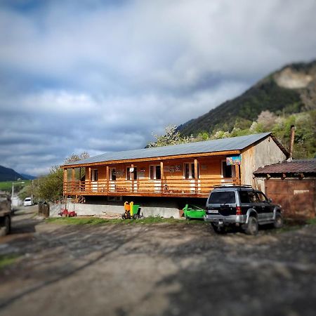 Bed and Breakfast Girgola Mestia Exterior foto