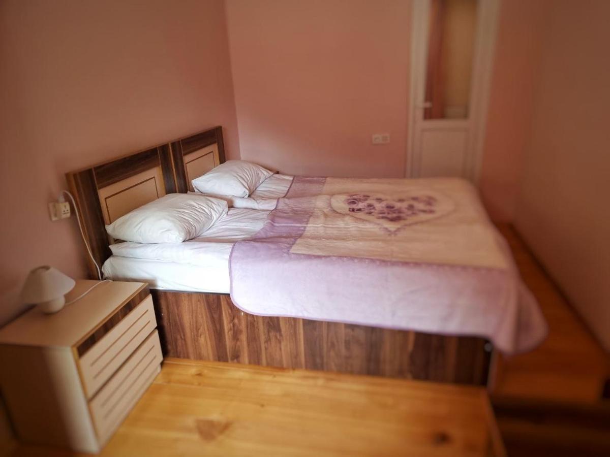 Bed and Breakfast Girgola Mestia Exterior foto