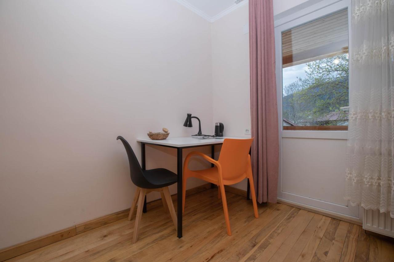 Bed and Breakfast Girgola Mestia Exterior foto